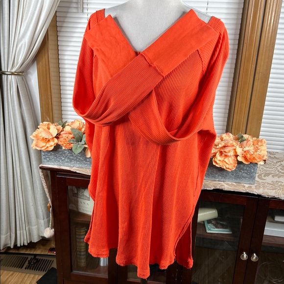 We The Free Snowy Thermal in Heatwave Orange Size Large - Picture 3 of 8